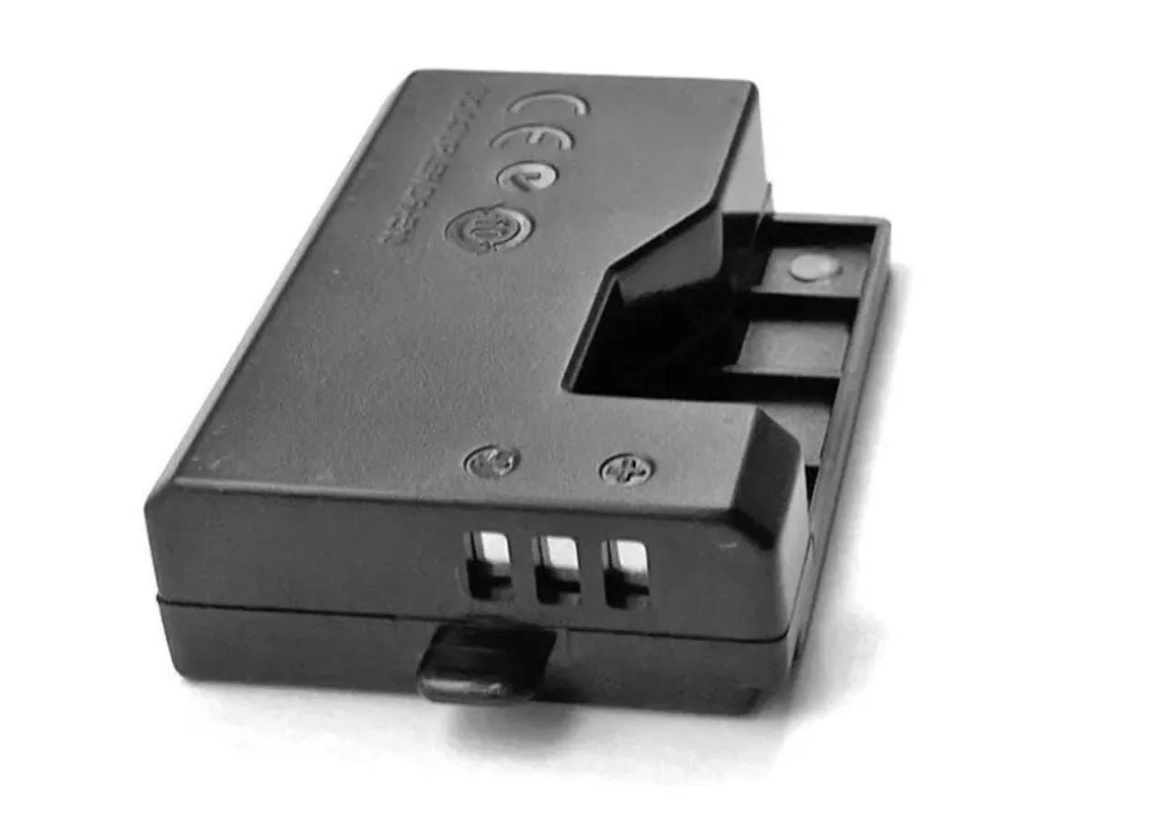 Fonte Ack-e10 Adaptador Ac P/ Canon Rebel T3 T5 T6 T7 1100d!! Novo!! - Foto 4