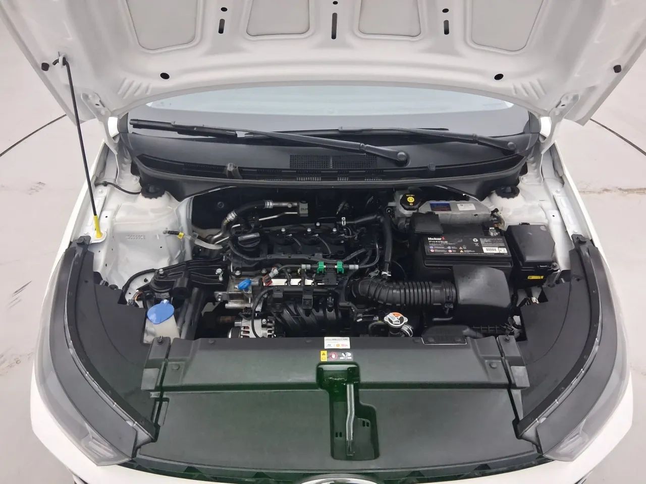 Hyundai HB20 Comfort Plus 1.0 Flex 12V Mec., foto 10 de 18