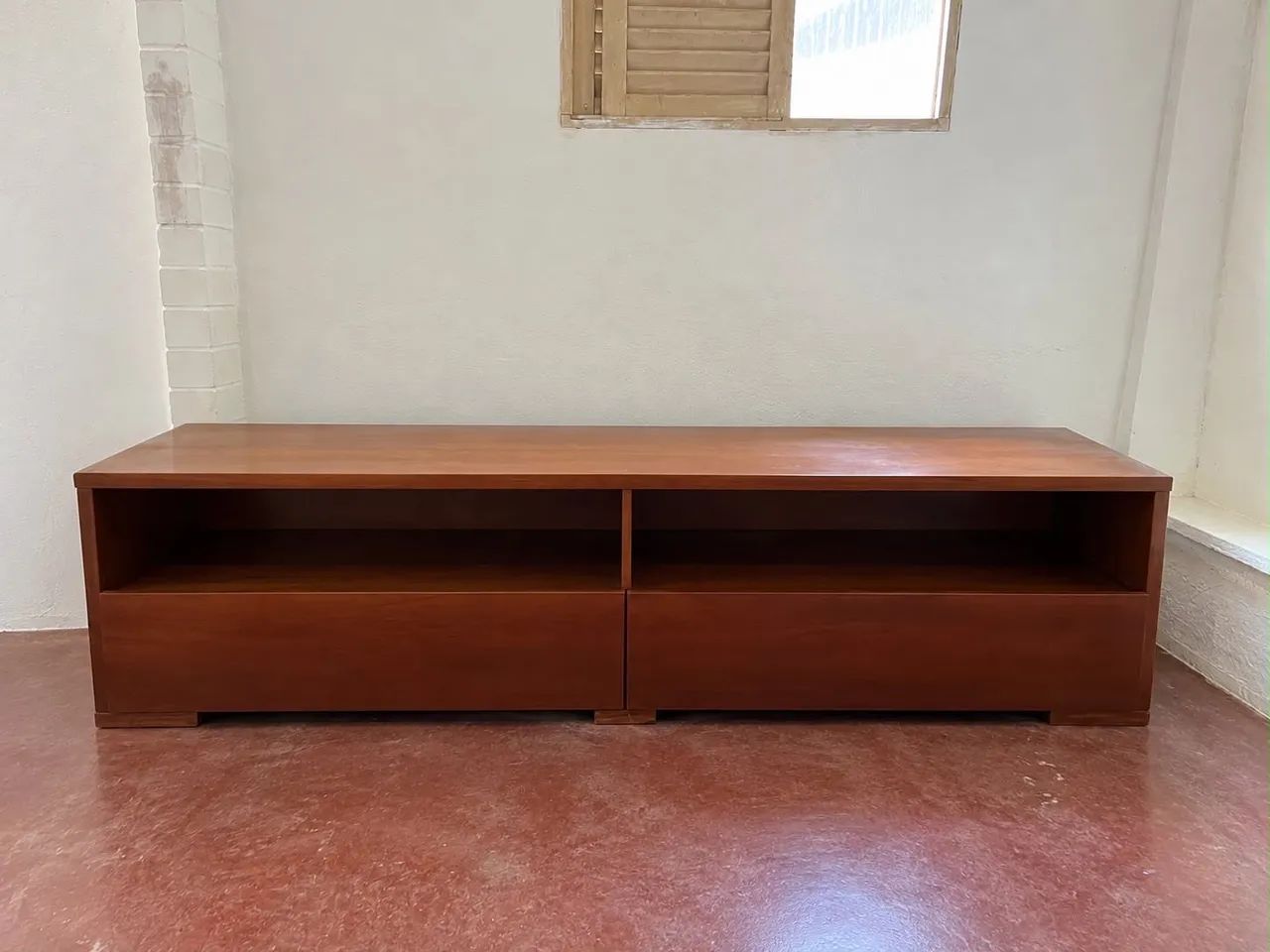 Rack para TV 2 metros com 2 gavetas e nichos
