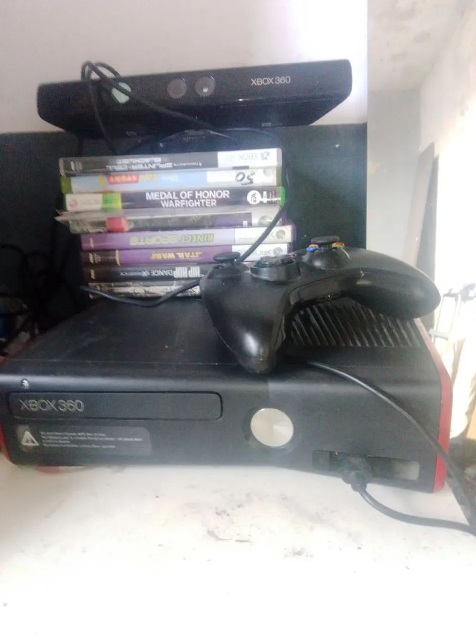 Xbox 360 Desbloqueado com kit e jogos