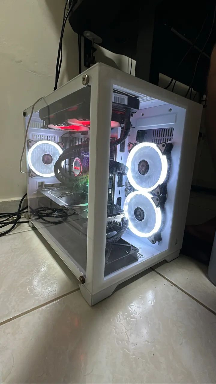 Pc gamer completo Ryzen 7 9800x3d rtx 4080