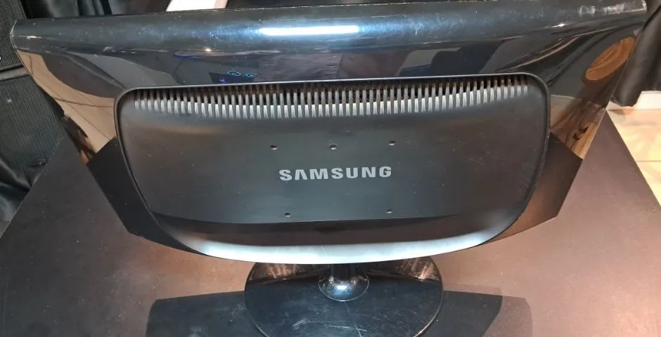 Monitor Samsung SyncMaster 2033M 20 Polegadas - Foto 3