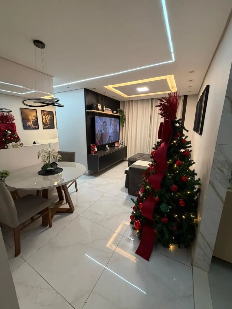 APARTAMENTO À VENDA - SAMAMBAIA SUL