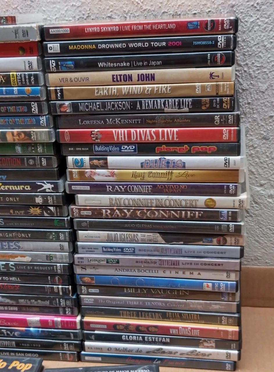 DVDS MUSICAIS INTERNACIONAIS DISPONÍVEL - Foto 5