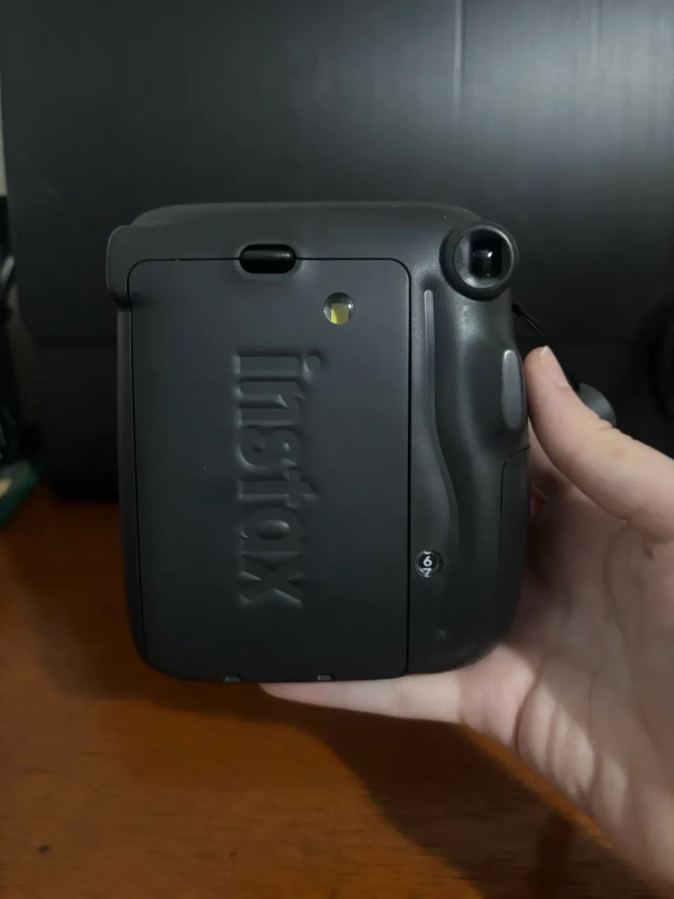 Instax Mini 11 Preta - Foto 4