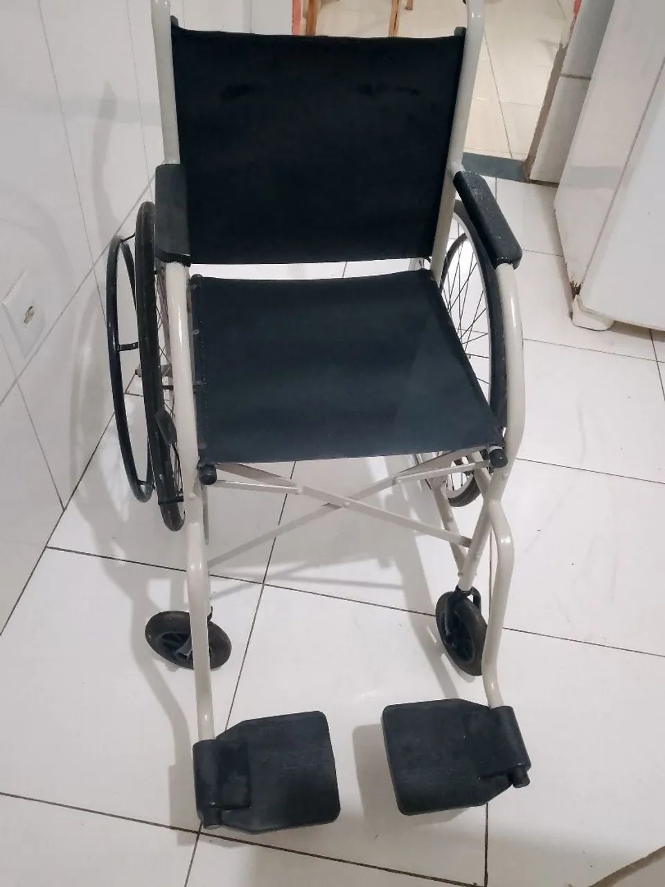 Cadeira de roda  - Foto 3