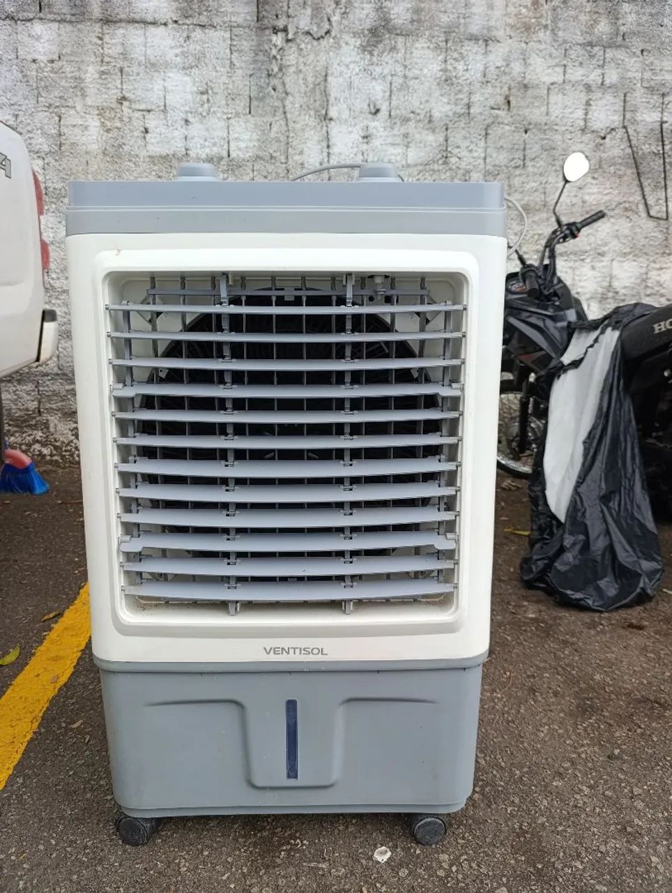 Climatizador de Ar Ventisol Clin 39 Pro 220V (Seminovo)