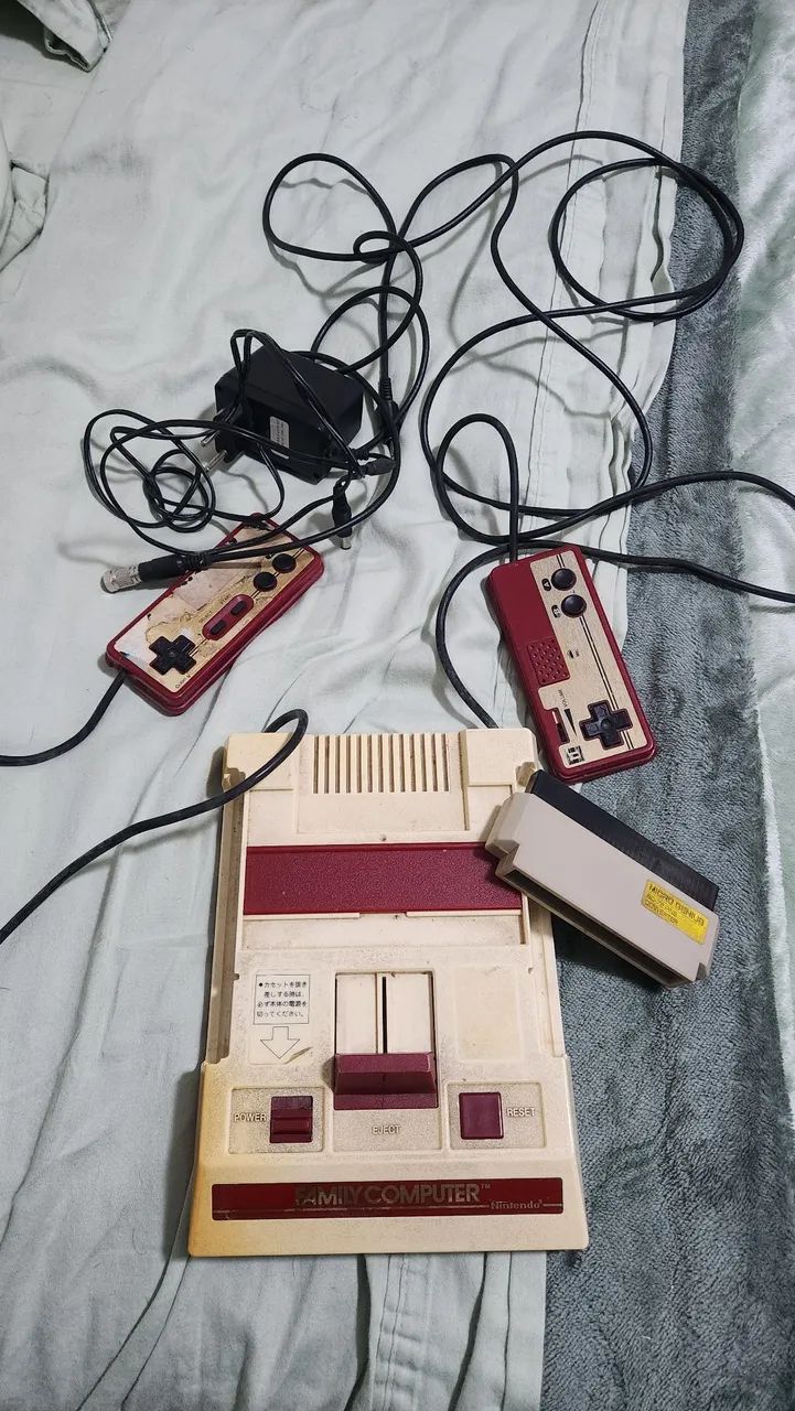 Family Computer NES 8 BIT - Foto 2