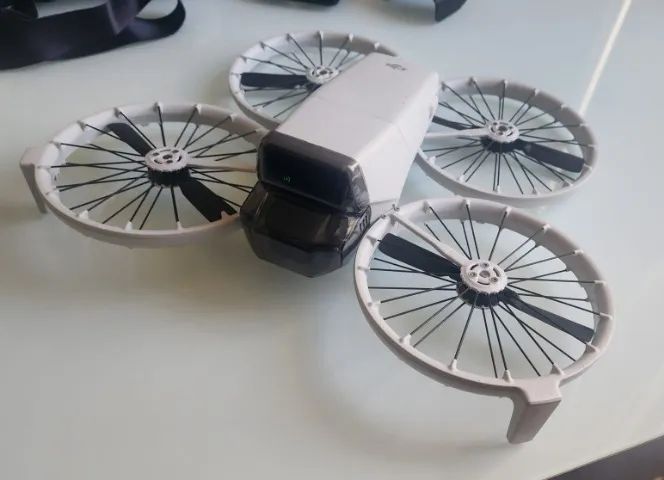 Drone DJI Flip - Estado de novo, pouquíssimo uso, com acessórios - Foto 2
