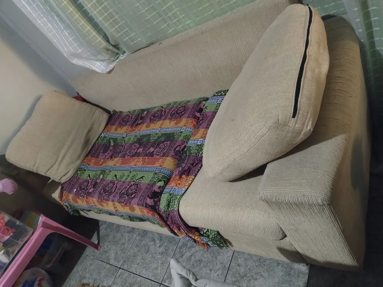 Sofá bom estado apenas 300 para sair 