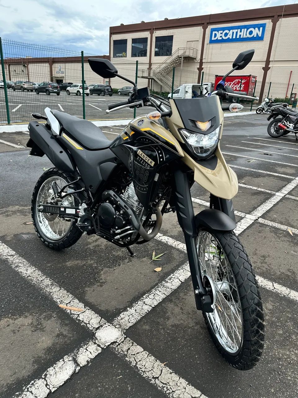 Lander 250cc 2024/Bege