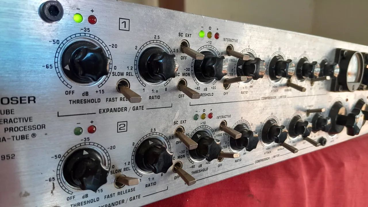 Compressor Behringer tube composer T 1952 - Foto 2