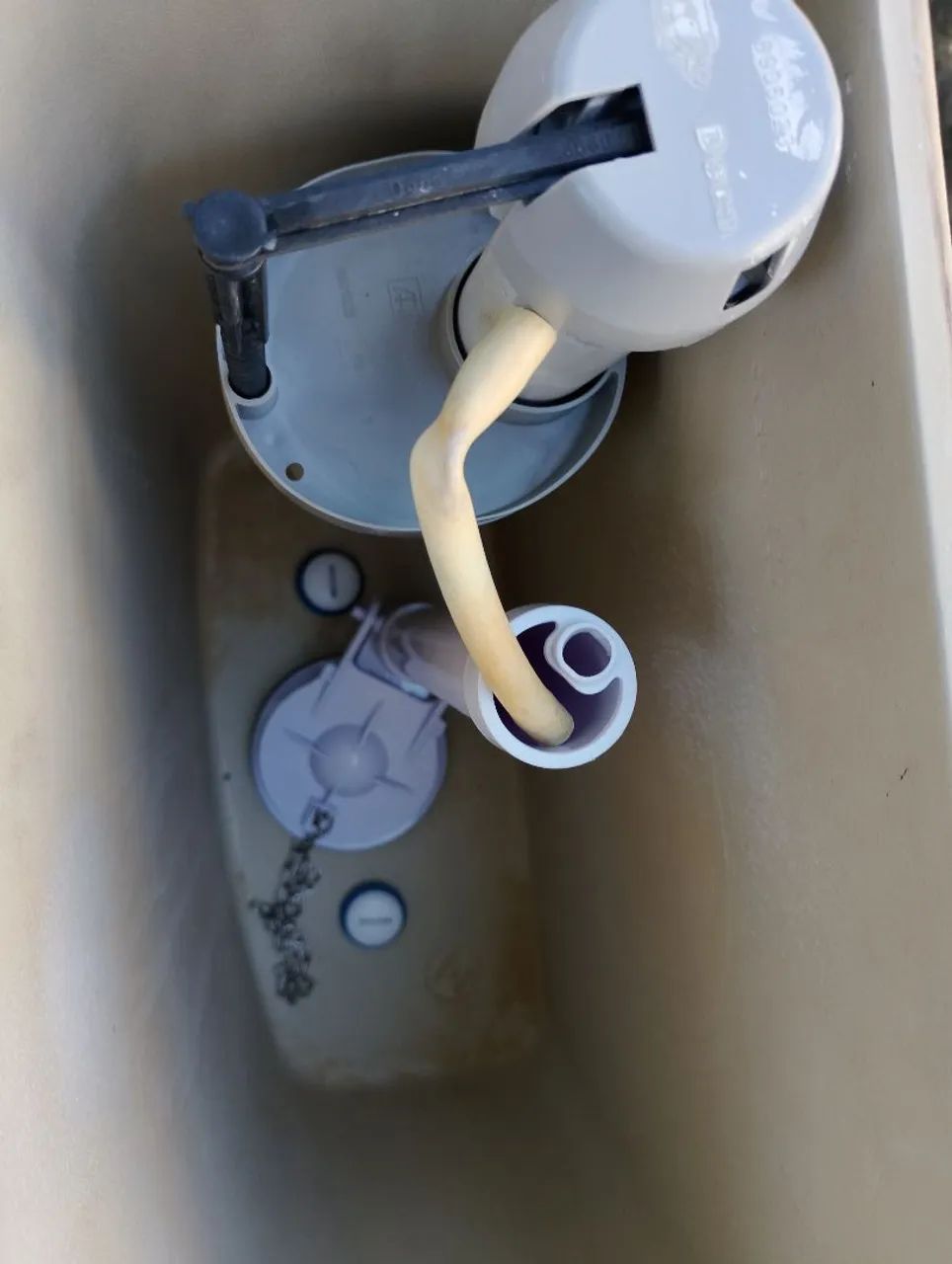 Vaso sanitário caixa acoplada Deca  - Foto 4