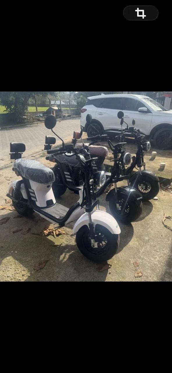 Moto Scooter eletrica 1000 w com som e ré. - Foto 5