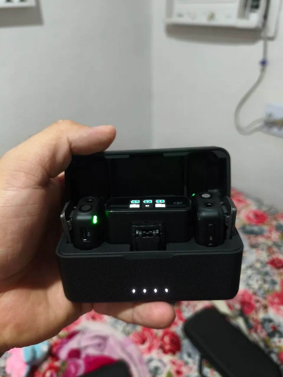 DJI MIC - 2 TRANSMISSORES x 1 RECEPTOR | OPORTUNIDADE!!! - Câmeras