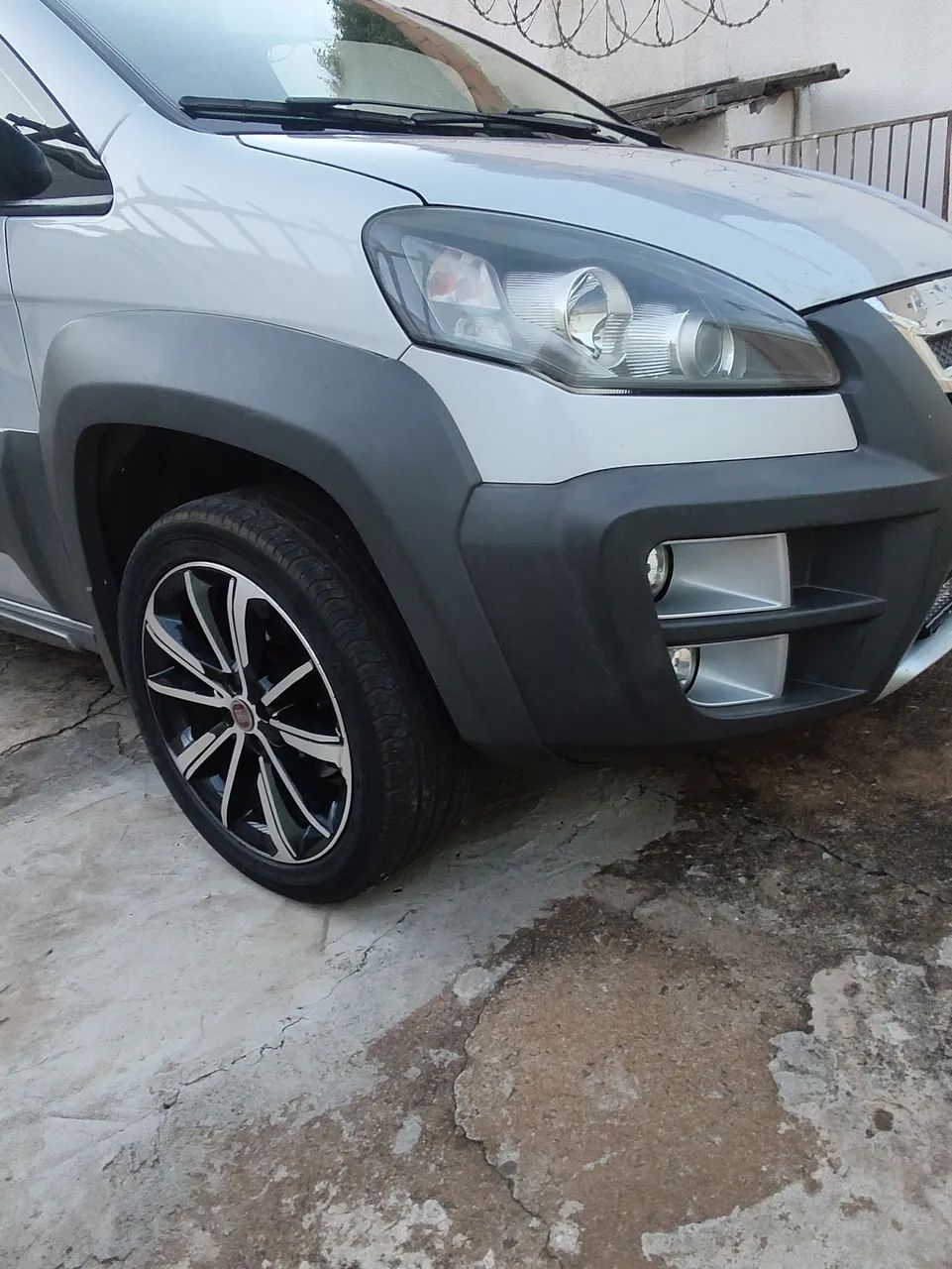 Fiat Idea Adv./ Adv.lock.dualogic 1.8 Flex 5P 2015 - Foto 2