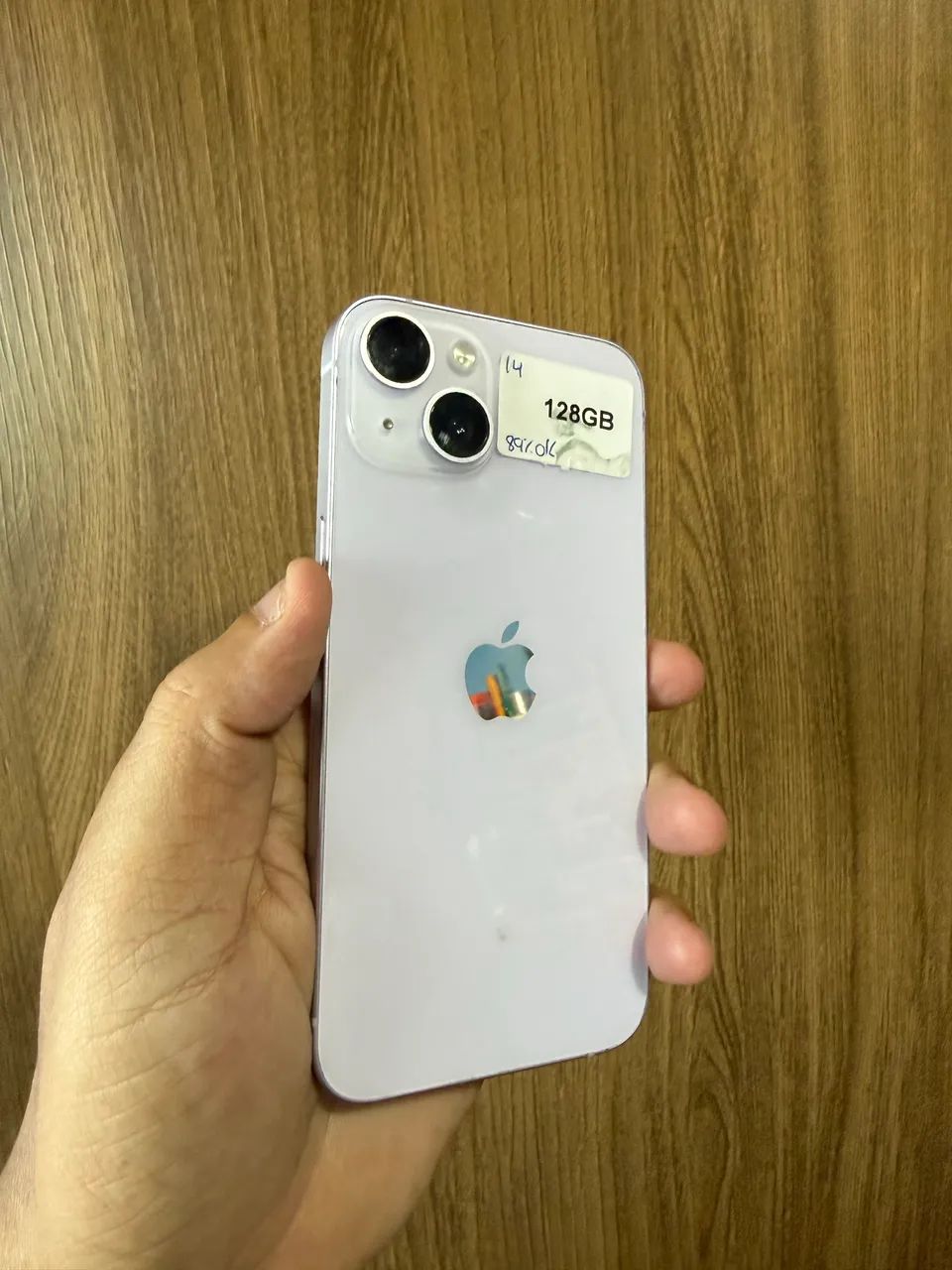 iPhone 14 