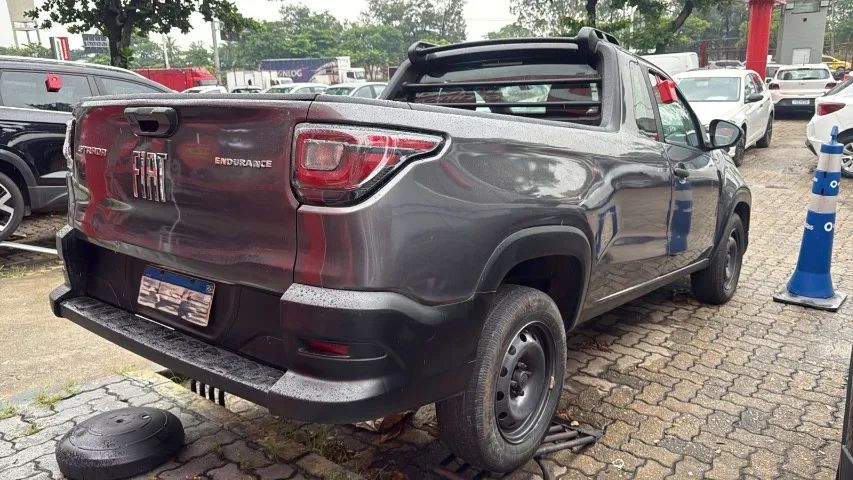 Fiat Strada Endurance 1.4 Flex 8V CS Plus 2022 - Foto 5