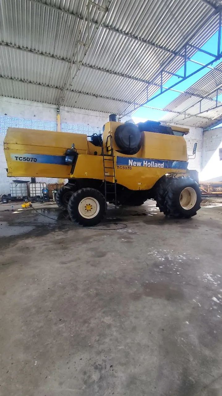 NEW HOLLAND TC5070 - 2013