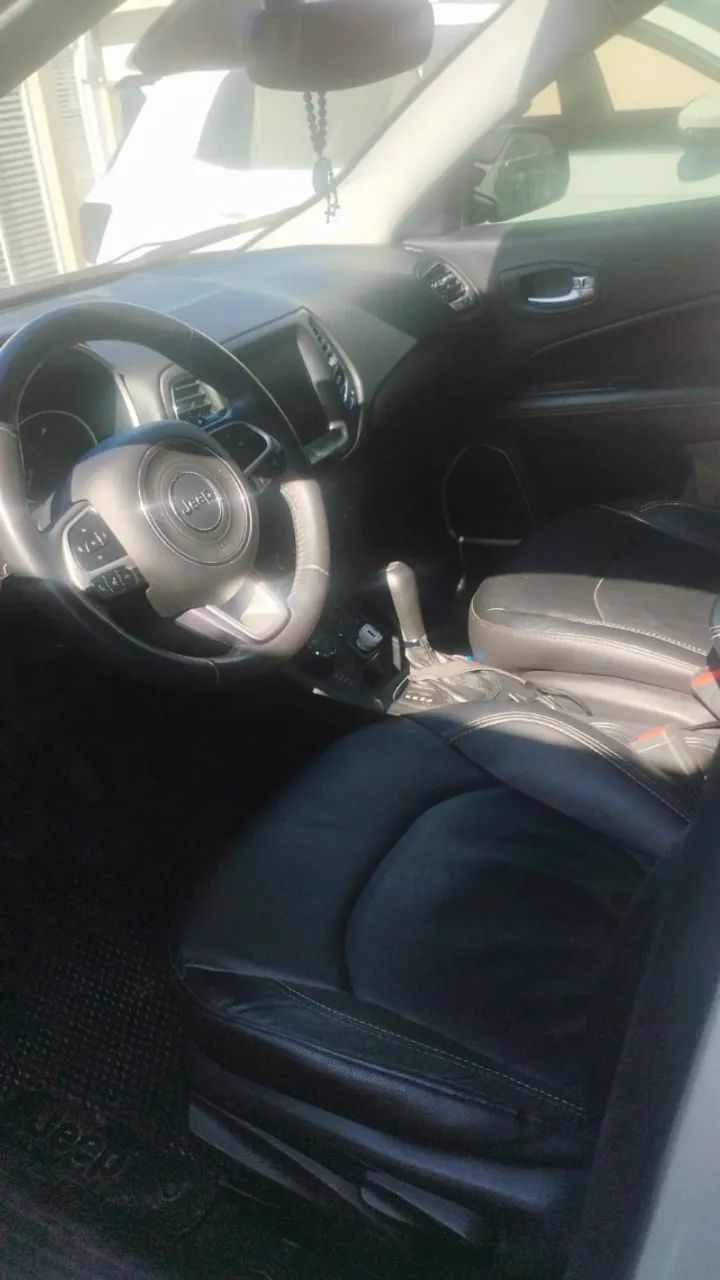 Jeep Compass Longitude 2.0 4X4 Dies. 16V Aut. 2017 - Foto 5