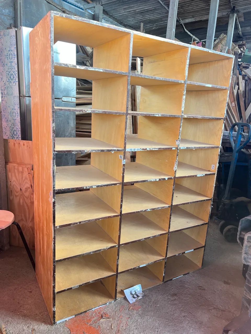 Estante Organizadora de Madeirite - Grande Capacidade - Foto 3