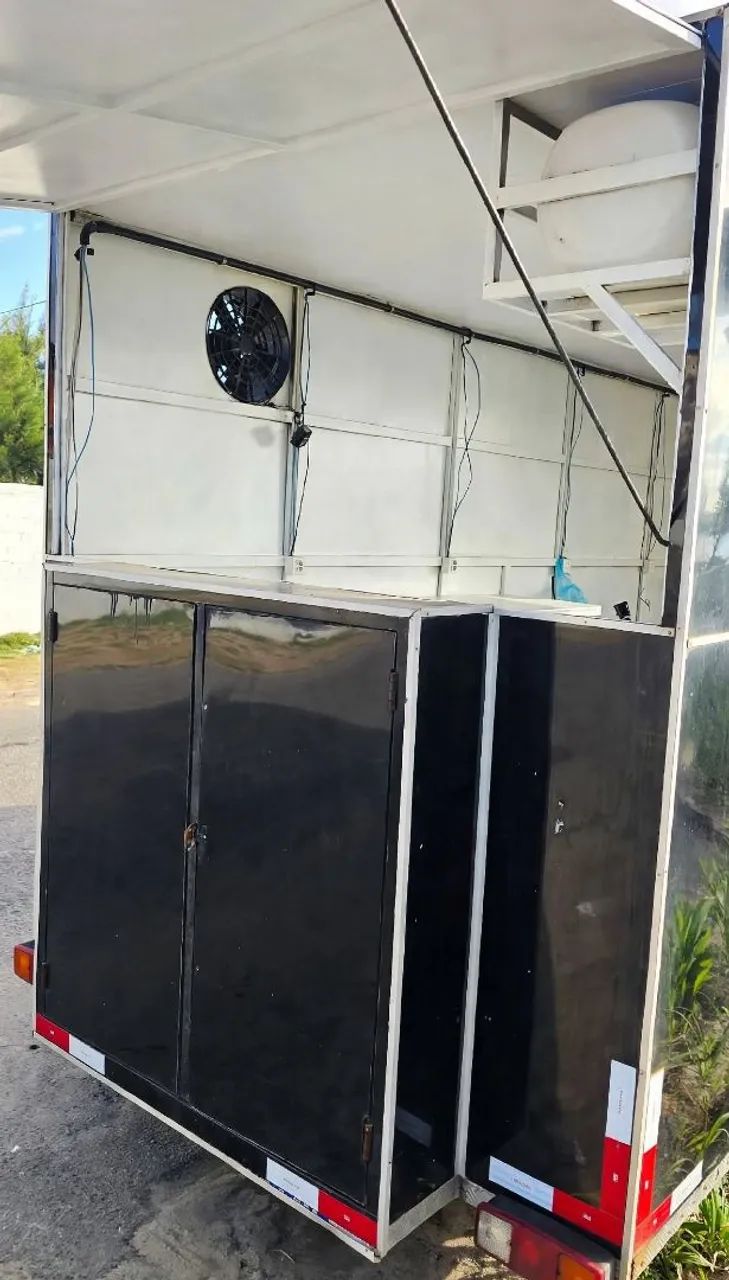Treiler Food truck  - Foto 3
