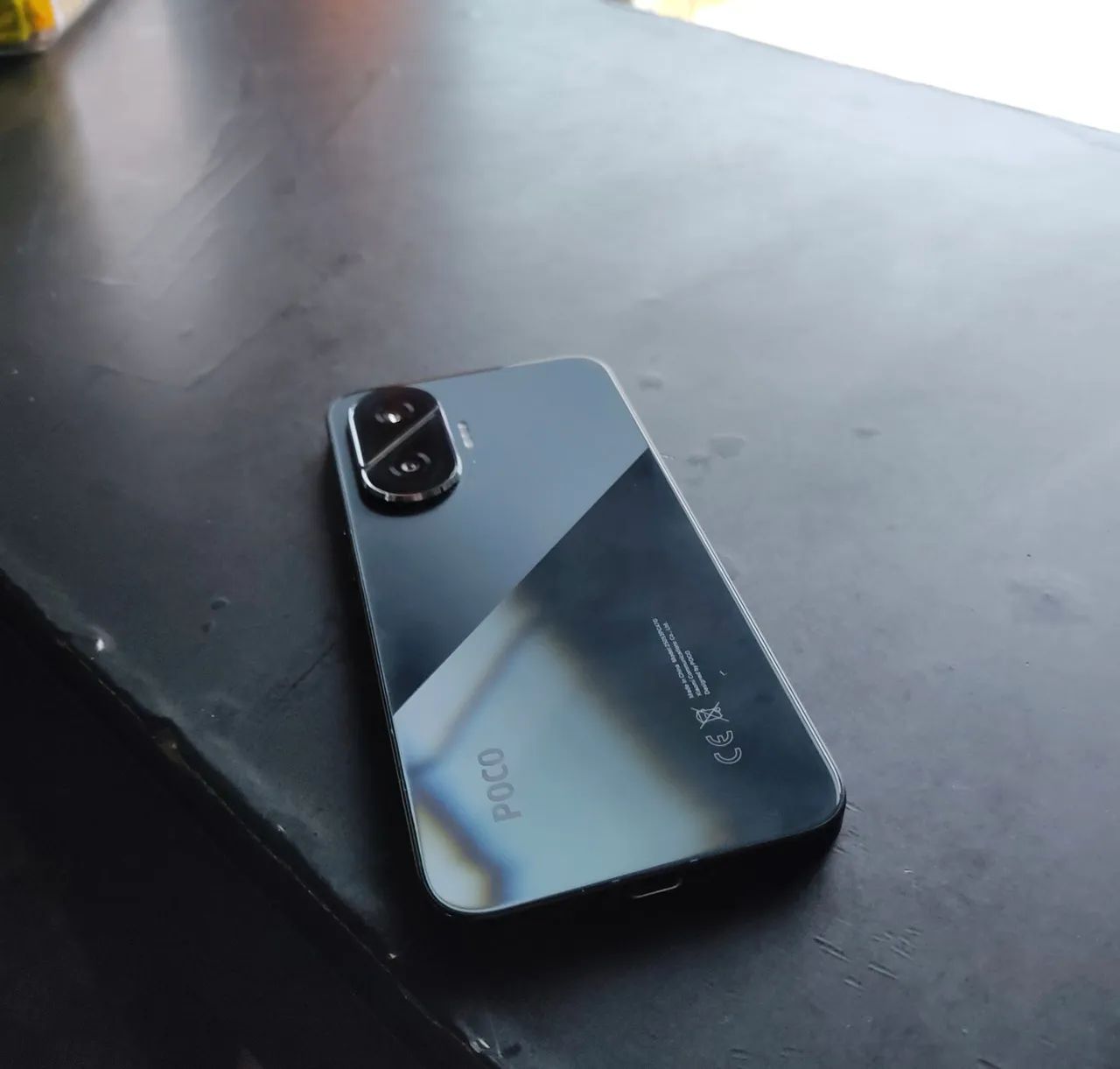 Poco F7 12/512 - Foto 2