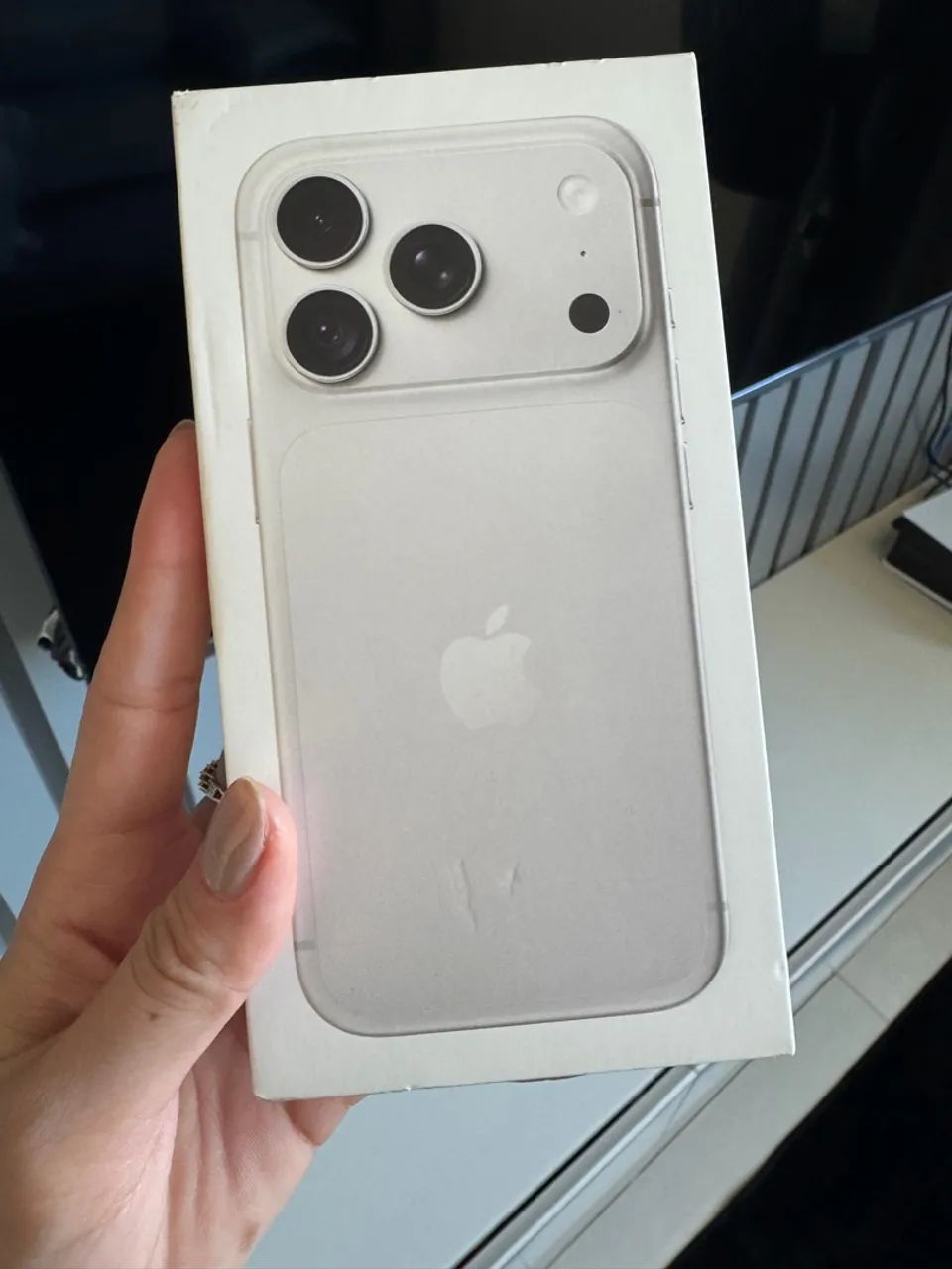 IPhone 18 Pro - Silver 256 GB - Foto 4