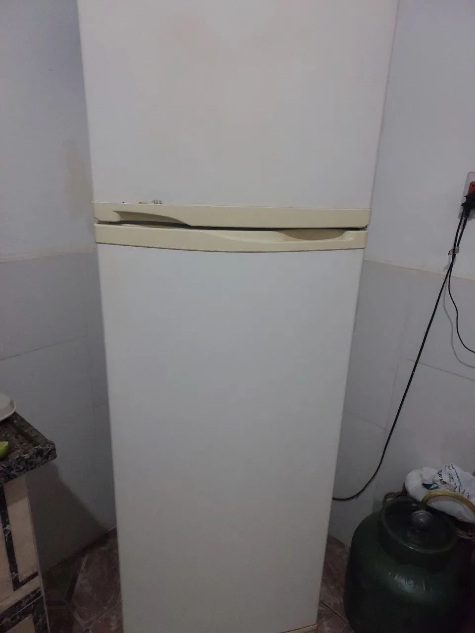 Geladeira Consul 400L