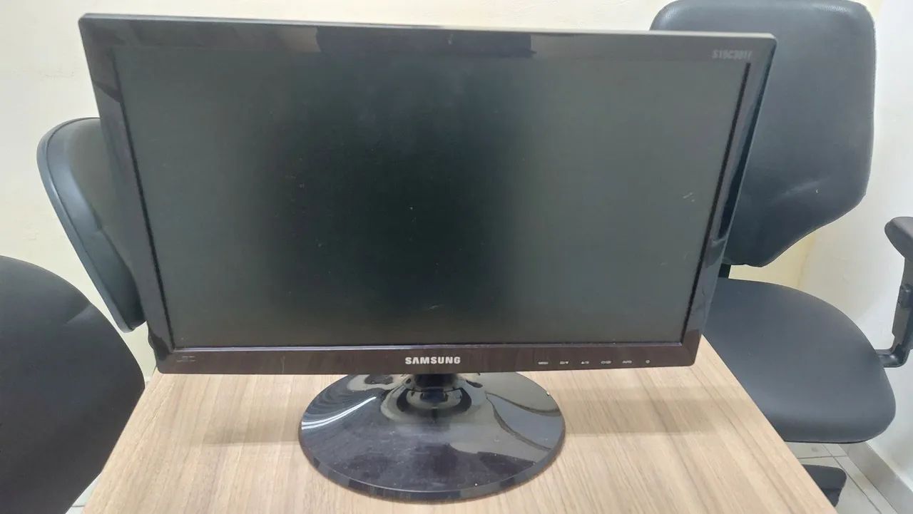 Monitor  Samsung de 18 polegadas  - Foto 3