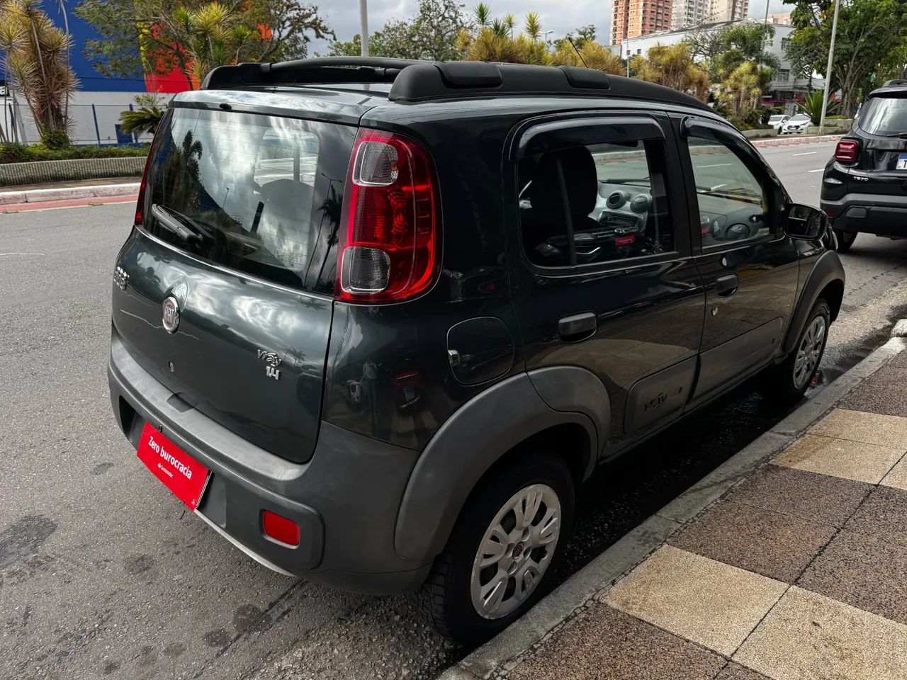 Fiat Uno WAY 1.4 EVO Fire Flex 8V 5P 2012 - Foto 4