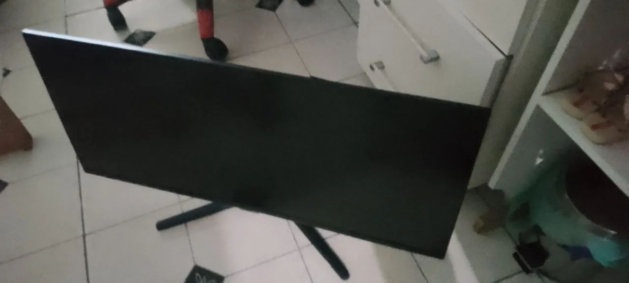 Monitor Ultrawide Samsung 34" S34G500DAL com defeito  - Foto 2