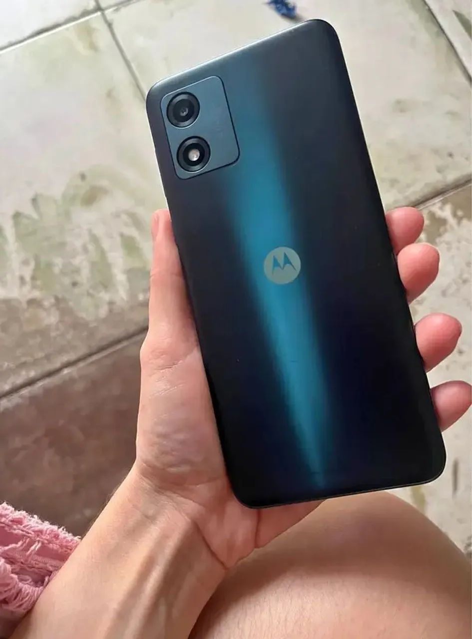 Vendo celular moto e13 64 GB tudo bom  - Foto 3