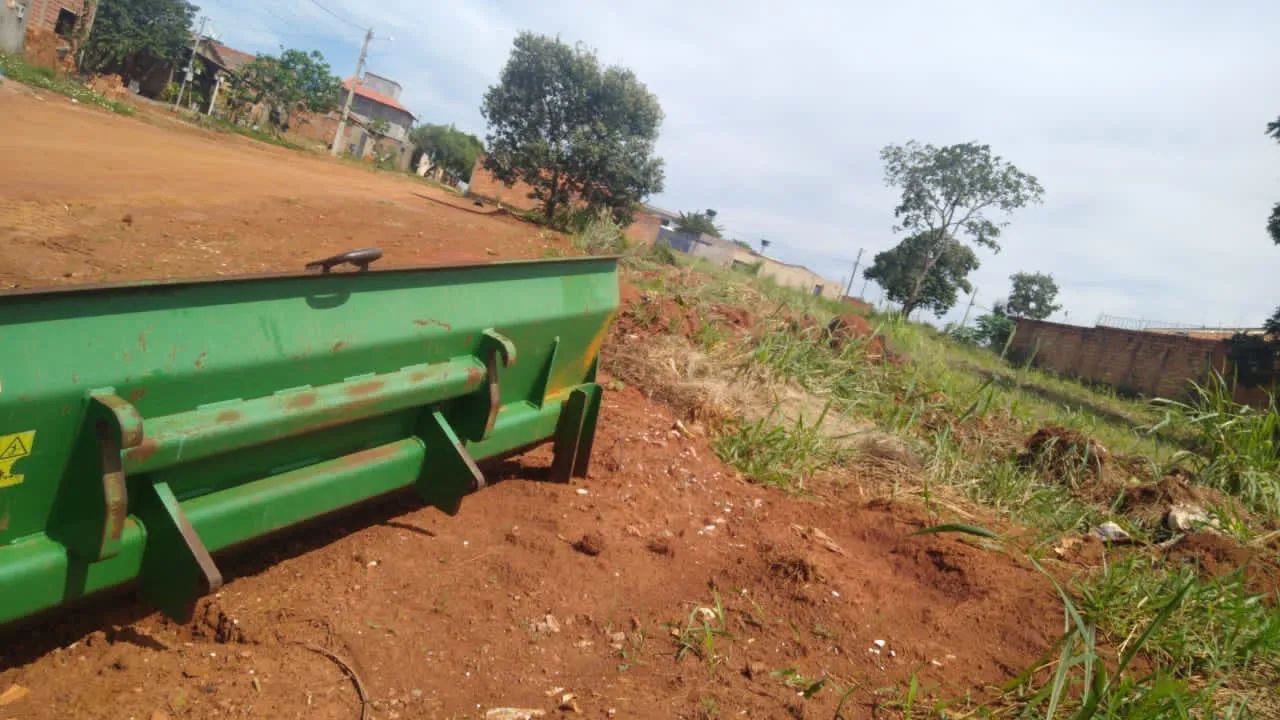 Trator Agrícola - Foto 4