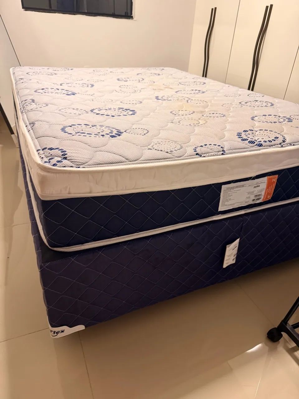Cama