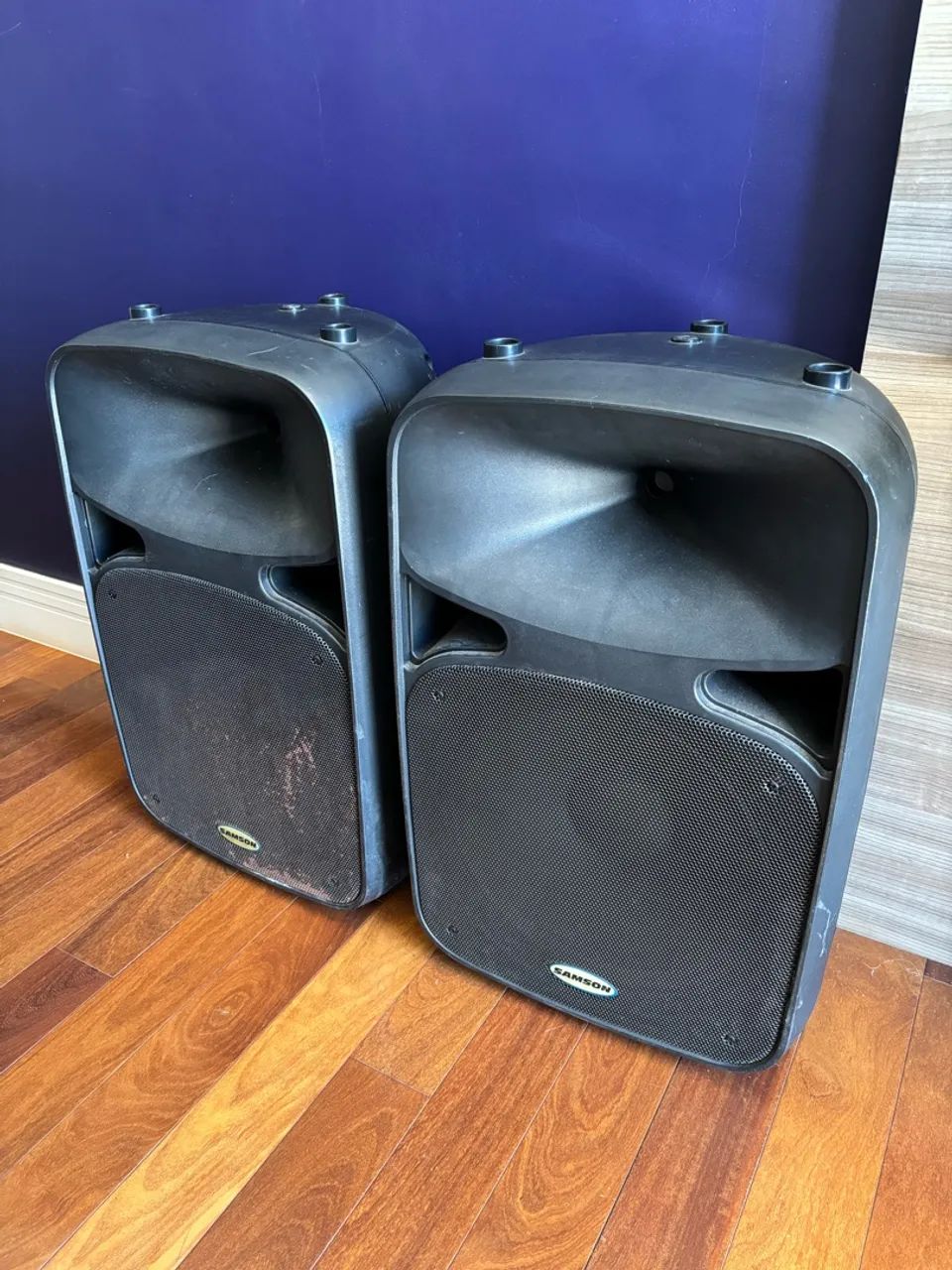 Caixas de som Samson Auro D415 