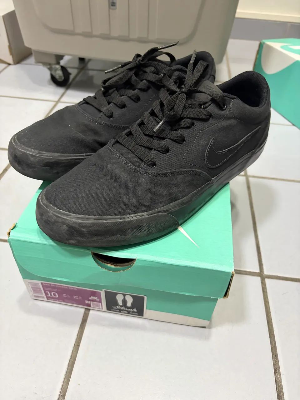 Tênis Nike (TAM 42)
