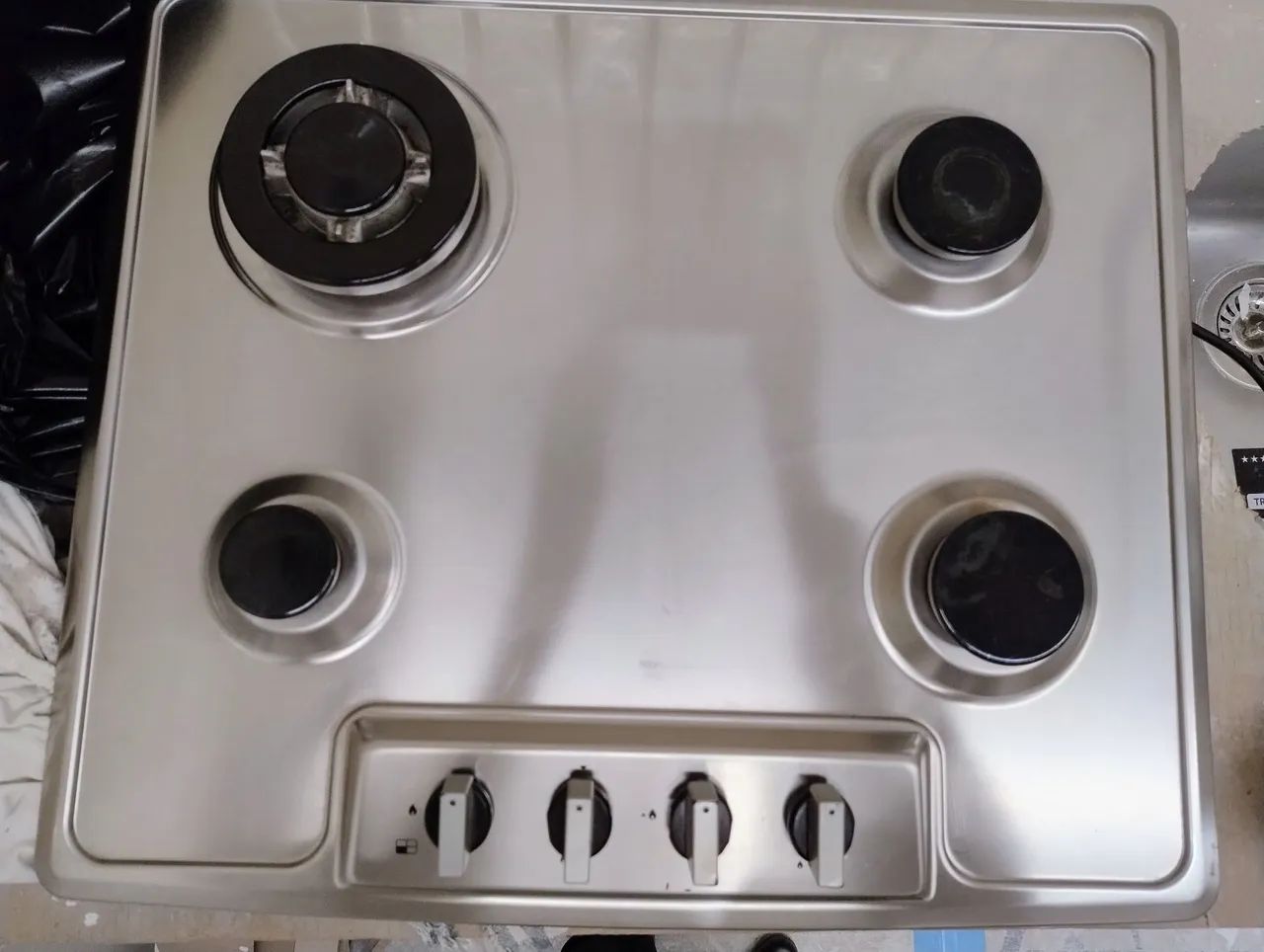Cooktop Elettromec 60 cms inox 4 bocas - Foto 3
