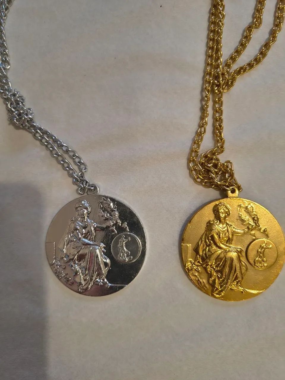Conjunto de 5 medalhas - Foto 2