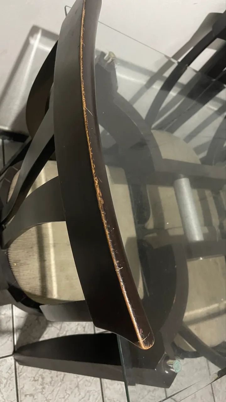 Mesa Jacaúna 4 cadeiras em pura madeira 