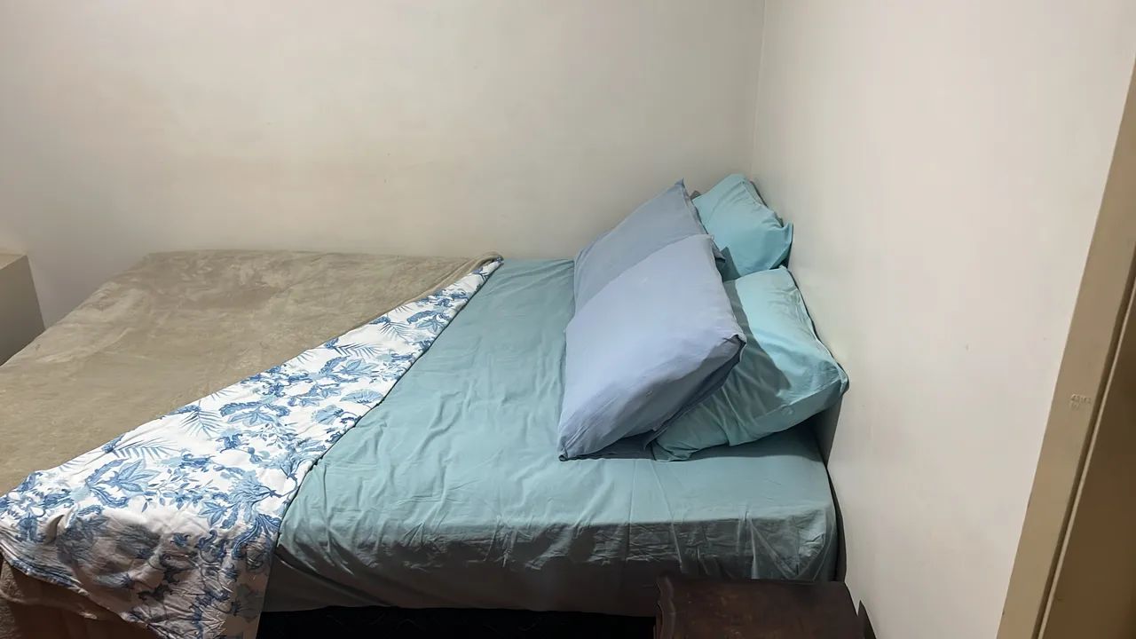 Alugo suite no centro