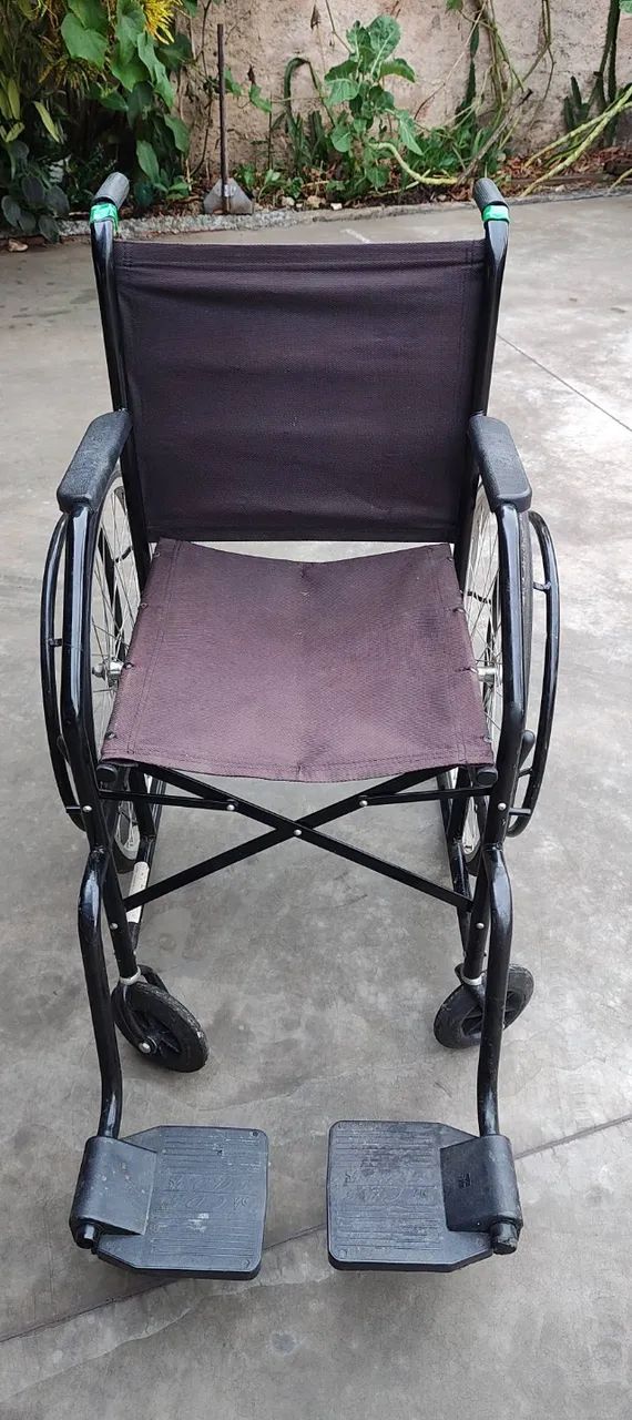 cadeira de rodas nova - Foto 3