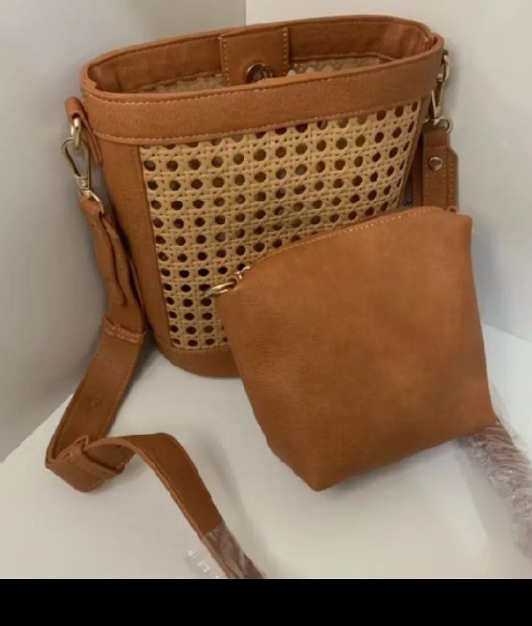 Bolsa + necessarie (nunca usada)