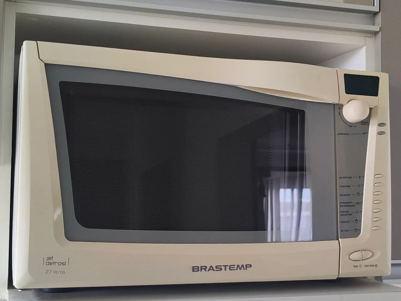 Microondas Brastemp 27 litros funcionando perfeitamente 