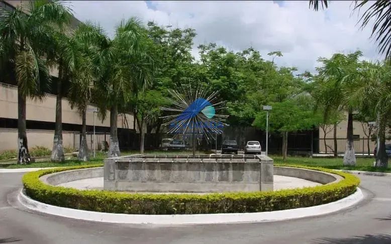 PRÉDIO COMERCIAL - EXCELENTE LOCALIZAÇÃO - AV. PRINCIPAL - Foto 2