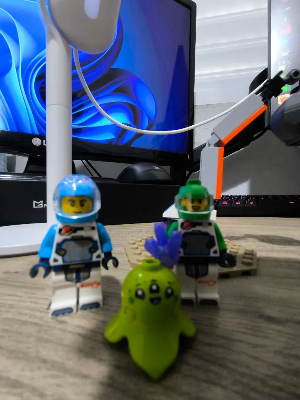 Lego Spaceship and Asteroid Discovery (60429) - Foto 5