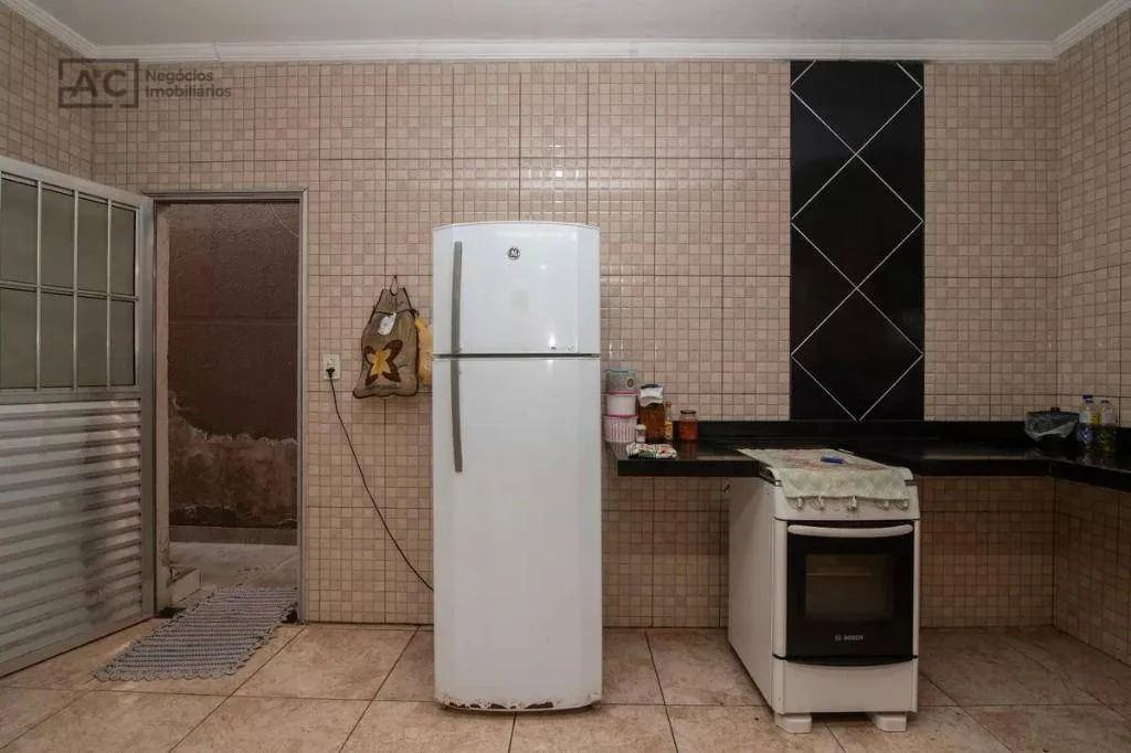 Casa com 3 dormitórios para alugar, 450 m² por R$ 4.030,01/mês - Jardim Santa Clara do Lag - Foto 9