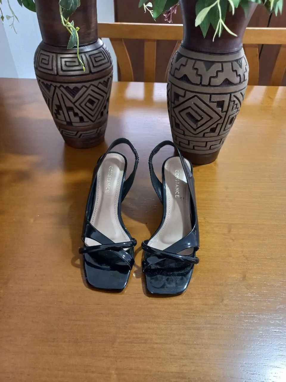 Sandalia Verniz preta - Foto 4