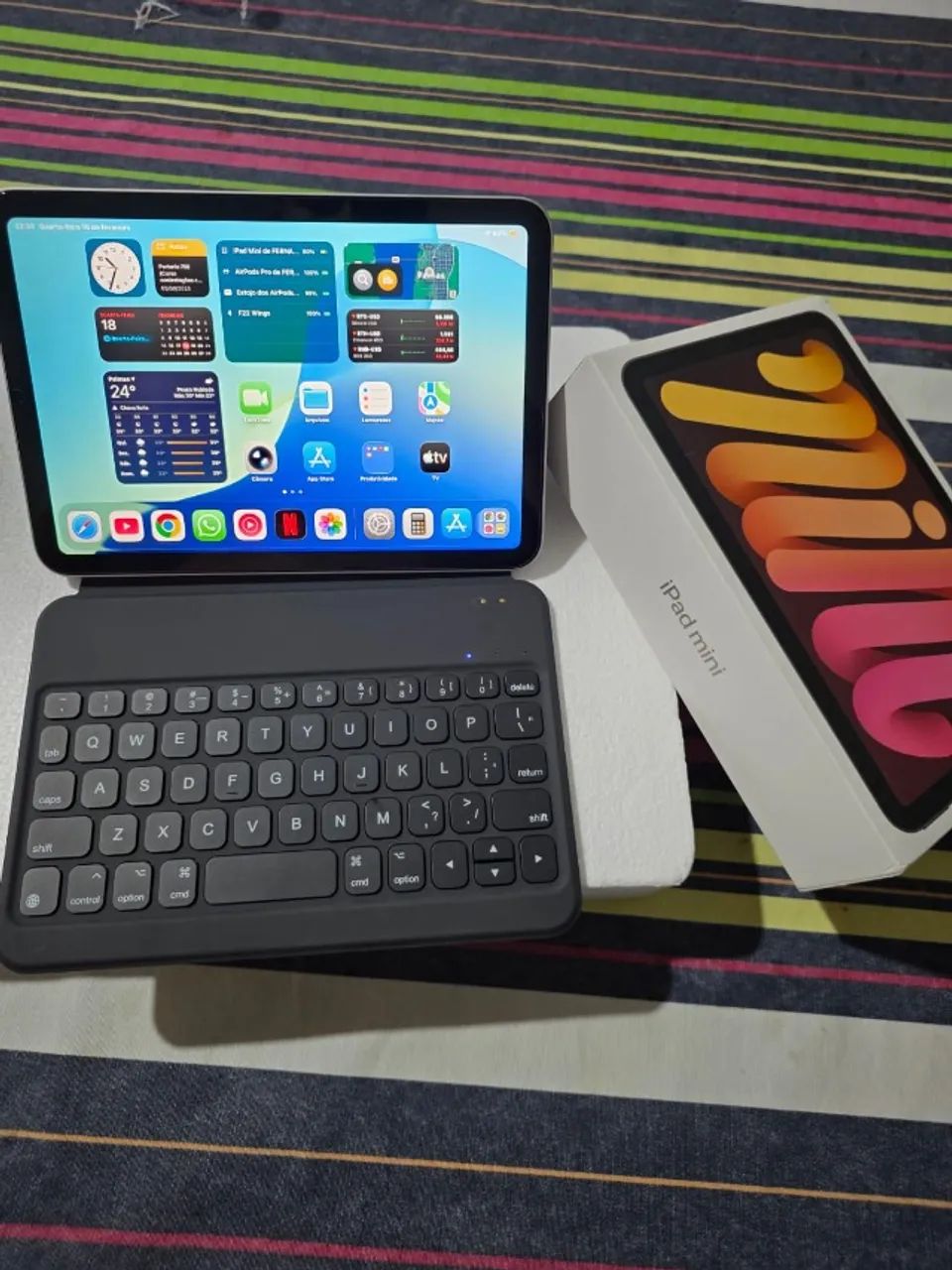 iPad mini 7 (A17 Pro) Wi-Fi 128GB - Completo + Capa Teclado e Película