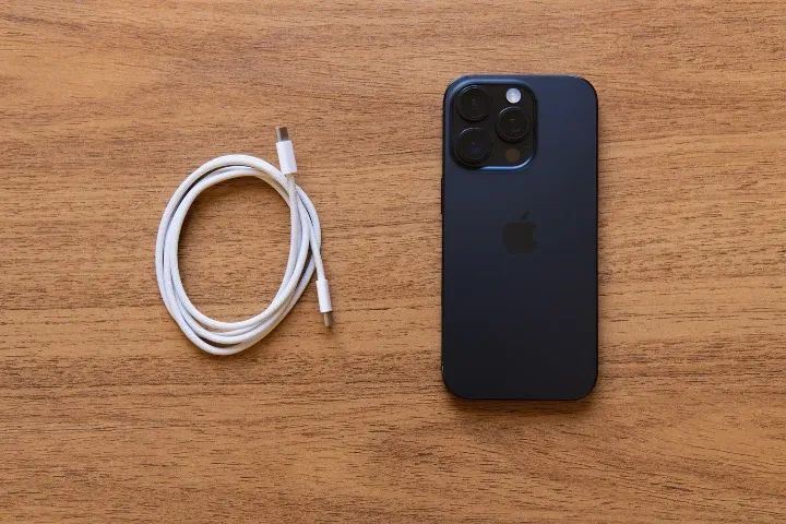 iPhone 16 Pro 256GB - Foto 4